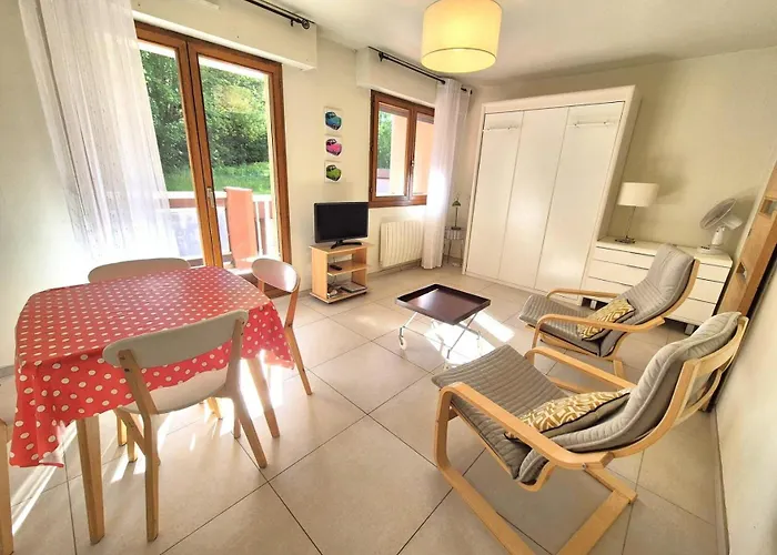 Residence Le Saint Charles A - Agreable Et Lumineux Studio A 50M Des Thermes Chevalley ! Mae-7754