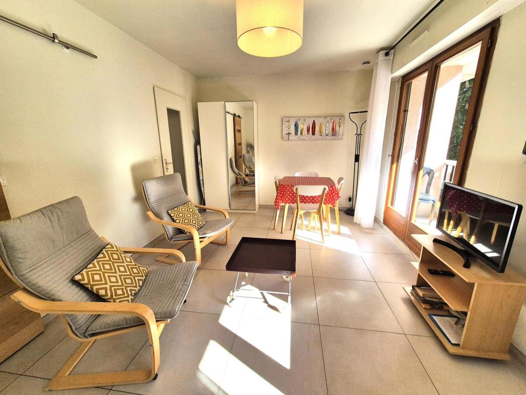 Le Saint Charles A - Agreable Et Lumineux A 50m Des Thermes Chevalley ! Mae-7754 Appartement